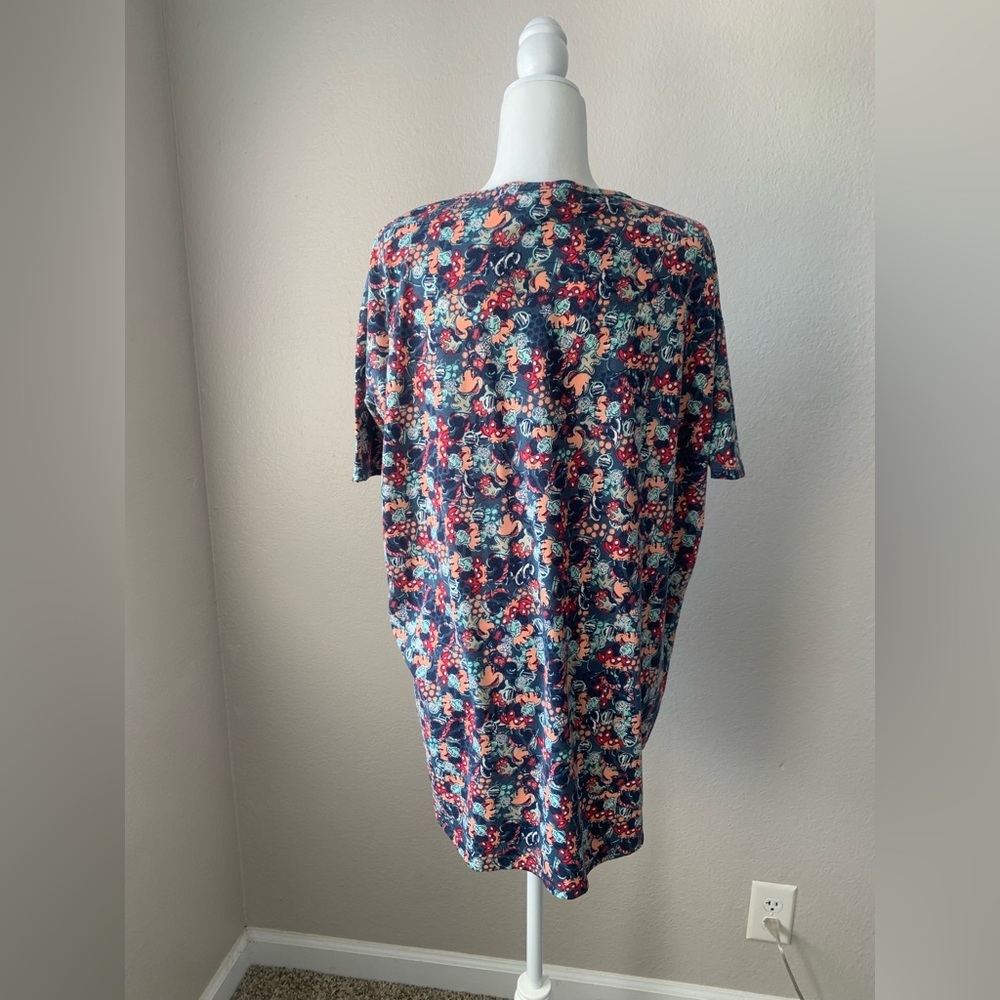 Navy Floral Women's Blouse - Picture 3 of 3